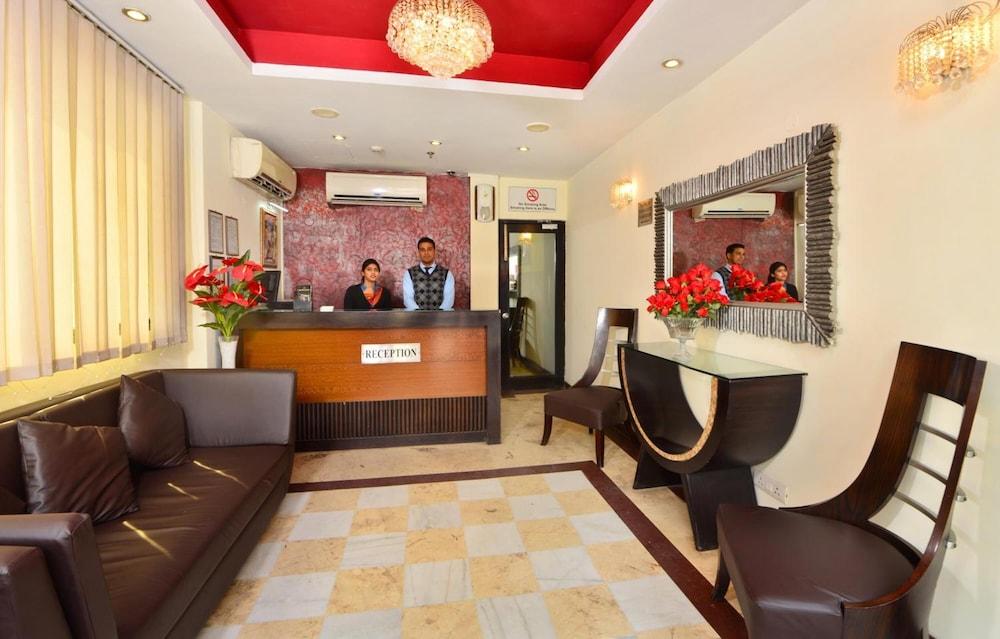 Hotel Shanti Palace West Patel Nagar Nueva Delhi Exterior foto